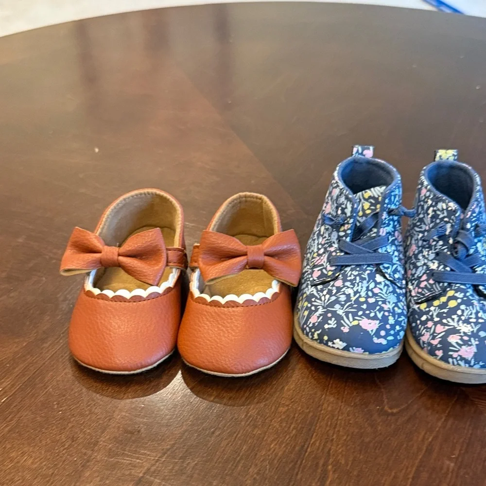 Not Rated Baby Shoes - Brown Bow and Blue Floral